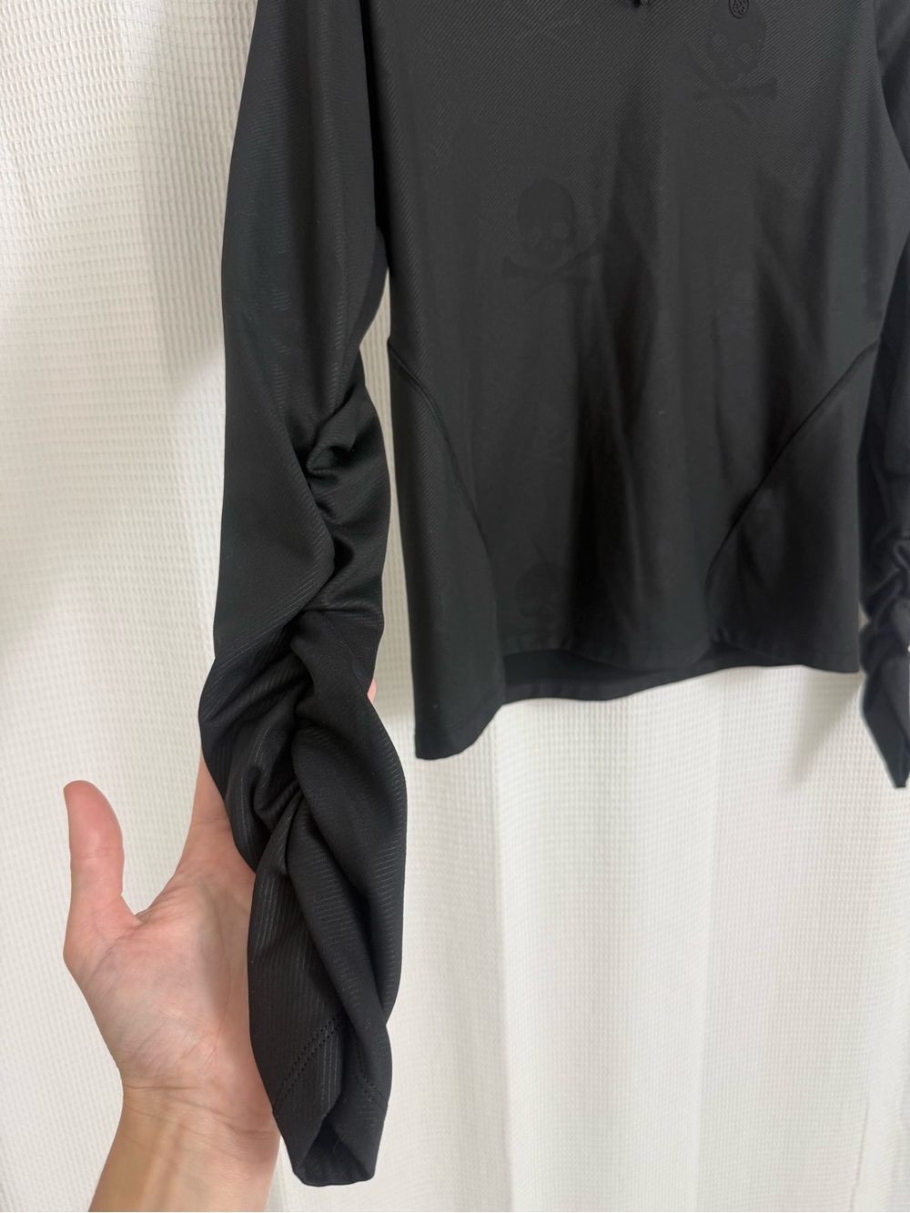G/FORE Skull pullover - Picture 2 of 5